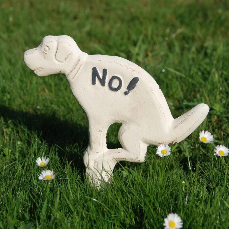 שלט כלב למדשאות NO POOPING לא קקי לבן דגם NP-WHITE
